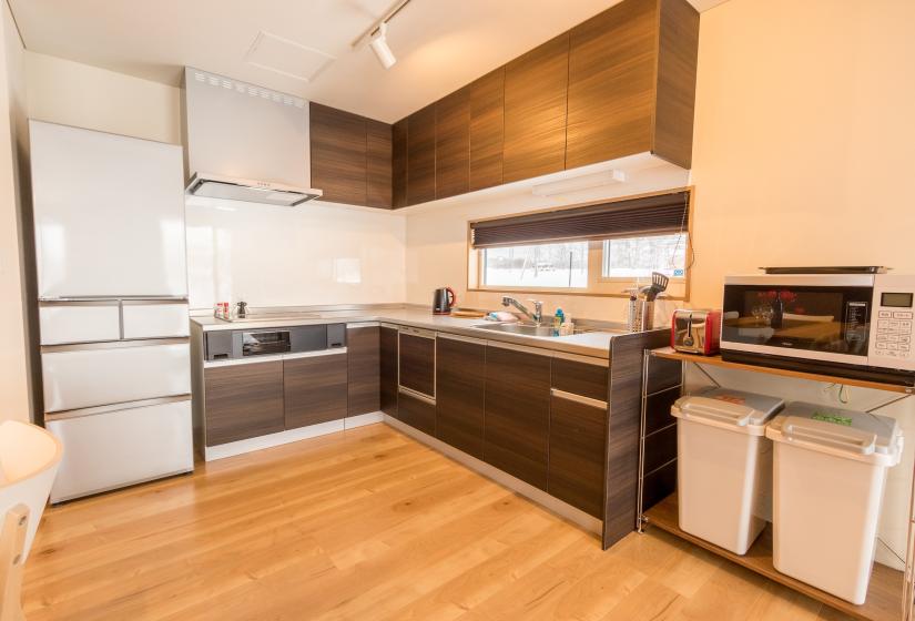 fully equipped modern kitchen