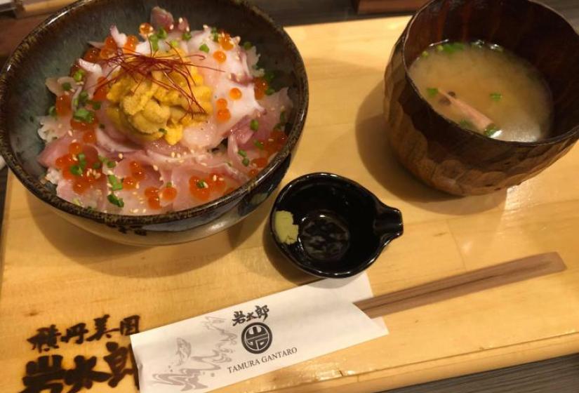 The mouthwatering kaisen don or sefood bowl Delicious seafood dishes await