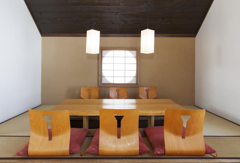 Ginsetsu full tatami lounge area