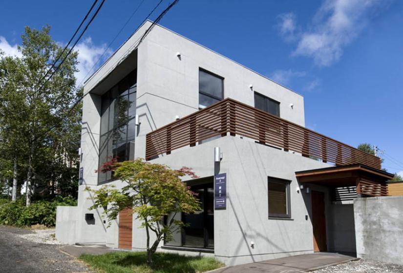 exterior with outdoor patio and driveway