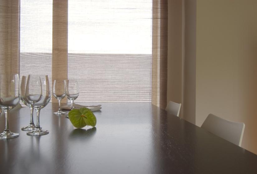 wine glasses on the dining table