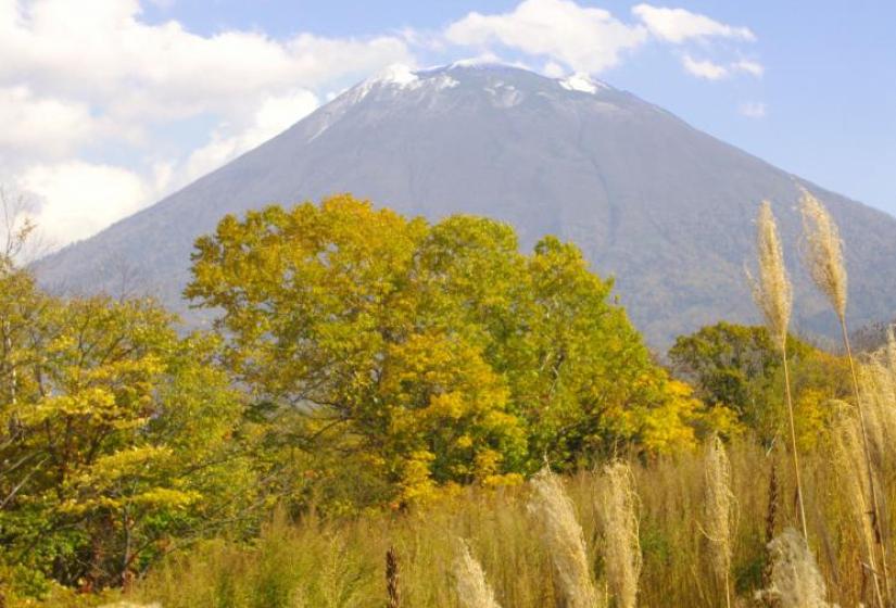 Autumn Snow on Mt Yotei