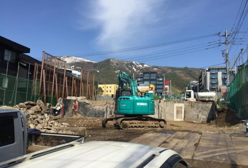 Holiday Niseko's new office space Demolished office block