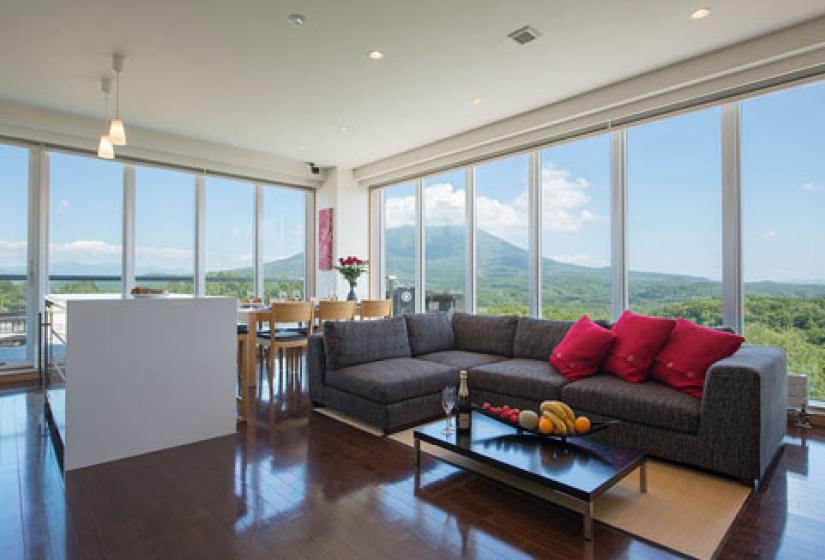 living room with summer view of yotei	