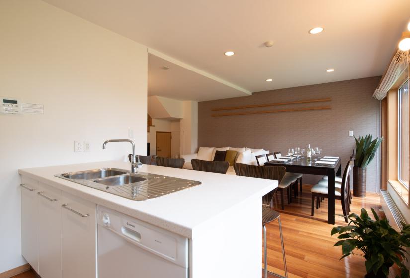 Kitchen sink and white counter top