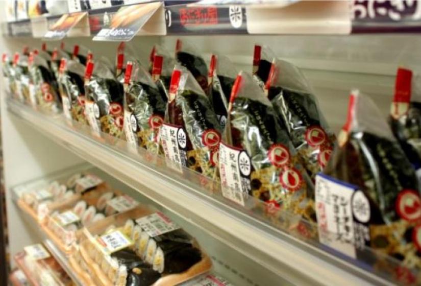 sushiguess.jpg get your quick fix from the sushi-triangle riceball shelf