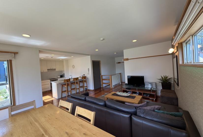 A table and lounge behind