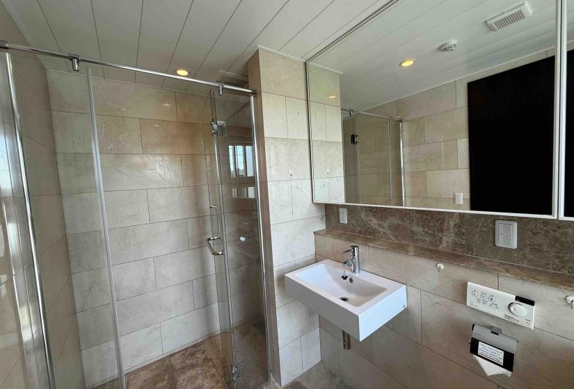 A tiled bathroom